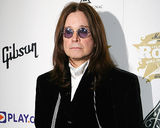 Ozzy Osbourne a daruit unui cersetor un lant de 3500 de euro