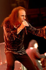 Ronnie James Dio va fi comemorat la sfarsitul lunii mai