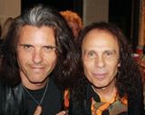 Chitaristul Testament isi aminteste de Ronnie James Dio