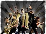 Castiga 5 invitatii la concertul Guns N Roses la Bucuresti
