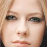 Avril Lavigne covers Blink 182 