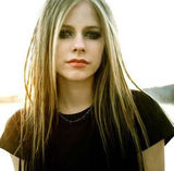 Avril Lavigne lucreaza la un nou album