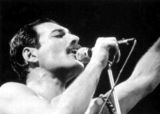 Piesele inregistrate de Freddie Mercury cu Michael Jackson au ajuns ilegal online