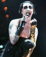 Grupurile protestante frecventeaza din nou concertele lui Marilyn Manson