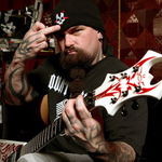 Slayer au anulat un nou concert. Kerry King a fost transportat la spital