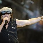 AC/DC si Iron Maiden sunt nominalizati pentru cel mai bun turneu din 2010