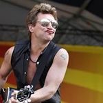Bon Jovi transmit un gand pentru Richie Sambora