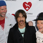 Asculta integral noul album Red Hot Chili Peppers