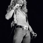 La multi ani, Robert Plant!