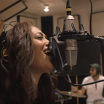 Brass Against revin cu un cover dupa 'Show Me How to Live' de la Audioslave