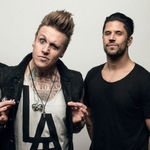 Papa Roach au lansat single-ul 'Core (That's Who We Are)' alaturi de  DJ-ii Vize