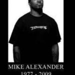 Evile discuta despre moartea basistului Mike Alexander (video)