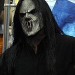 Chitaristul Slipknot discuta despre echipamentul sau (video)