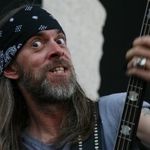 Rex Brown a parasit formatia Down