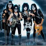 Chitaristul Kiss organizeaza un turneu de golf