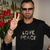 Pamela Anderson vrea sa salveze casa lui Ringo Starr Pamela Anderson vrea sa salveze casa lui Ringo Starr