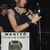 O solista de metal s-a deghizat in Cat Woman pentru a jefui magazine (video)