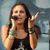 Ce face Lauren Harris in spatele scenei (video) Ce face Lauren Harris in spatele scenei (video)