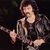Chitaristul Black Sabbath, Tony Iommi, se va opera la mana stanga Chitaristul Black Sabbath, Tony Iommi, se va opera la mana stanga