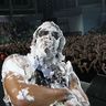 Poze Poze Metallica - Robert Trujillo cu frisca