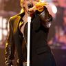 Poze Poze Bon Jovi - jon bon jovi