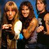 Poze Poze Iron Maiden - Iron Maiden 1983